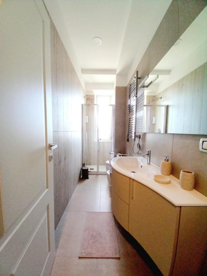 Vomero Experience Apartment Napoli Ngoại thất bức ảnh
